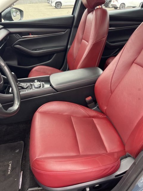 Used 2024 MAZDA MAZDA3 s image 12
