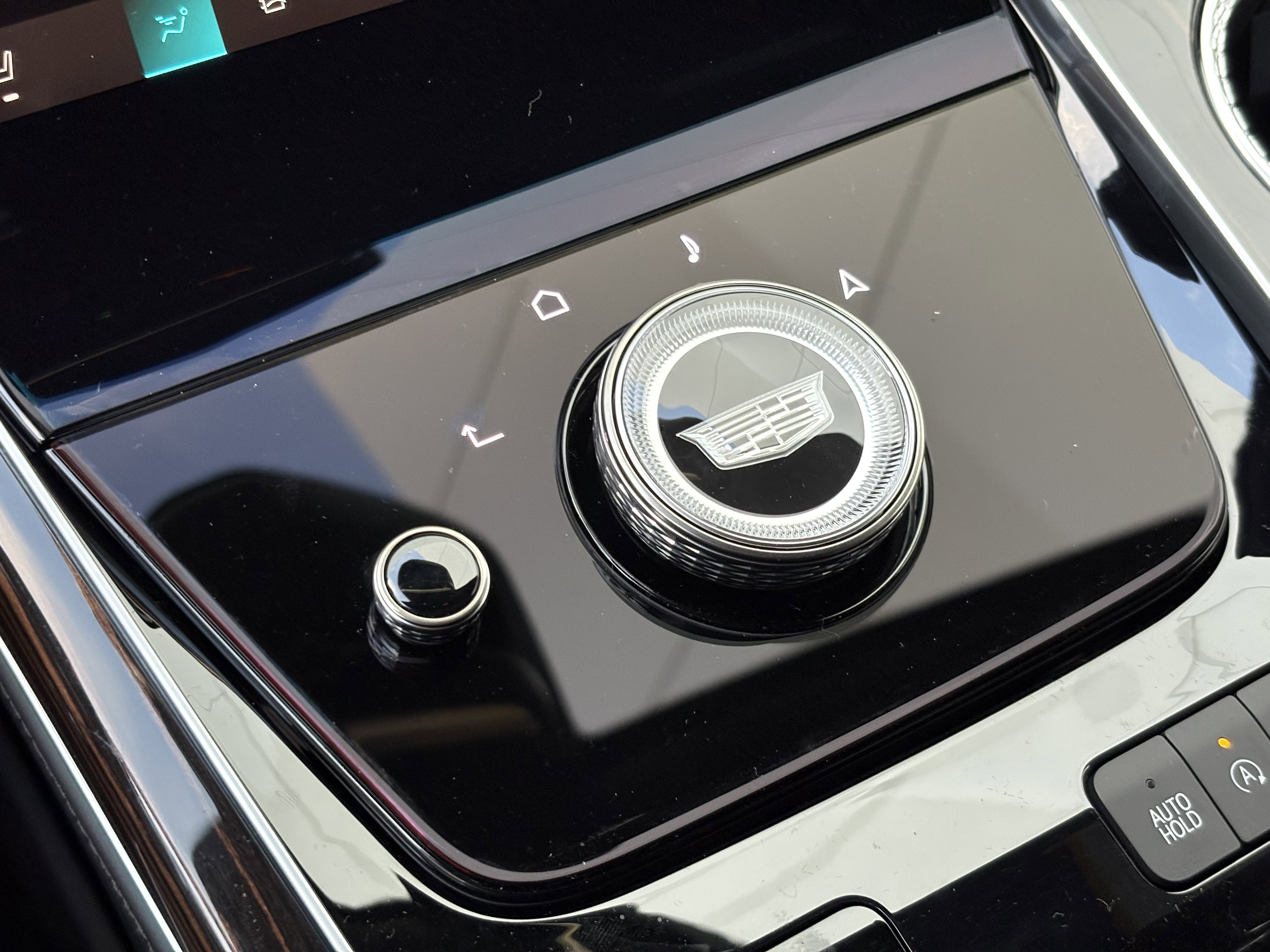 New 2026 Cadillac Escalade Luxury image 28