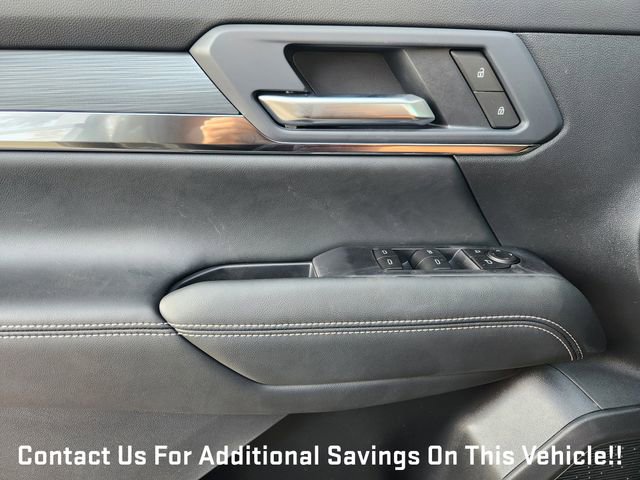 New 2026 GMC Terrain Elevation FWD image 17