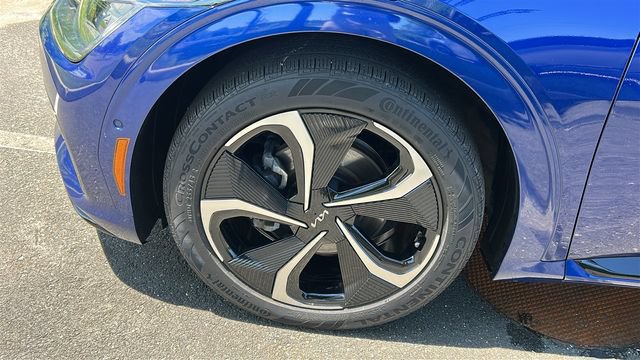 Used 2023 Kia EV6 GT-Line w/ GT-Line Suede Seat Package AWD/4WD image 8