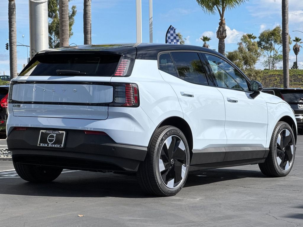 New 2026 Volvo EX30 Plus w/ Climate Package AWD/4WD image 5