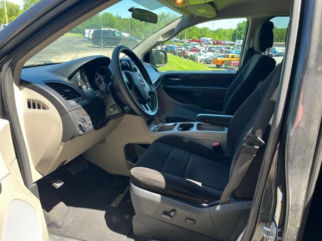 Used 2012 Dodge Grand Caravan SXT FWD image 14
