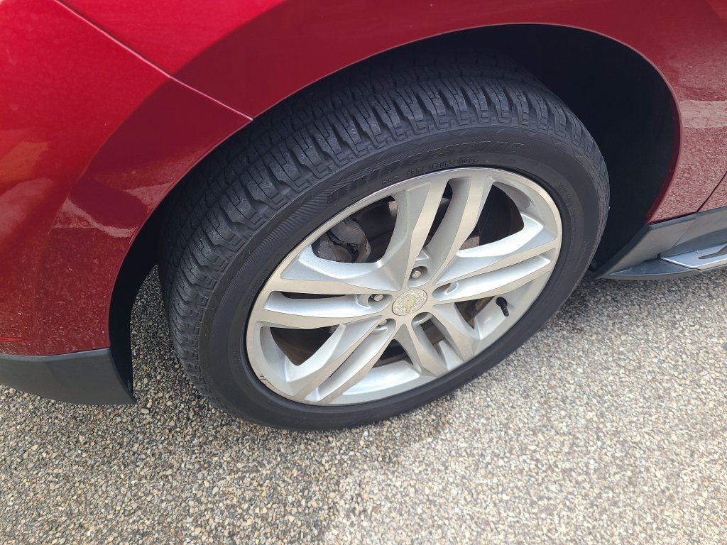 Used 2019 Chevrolet Equinox Premier FWD image 7