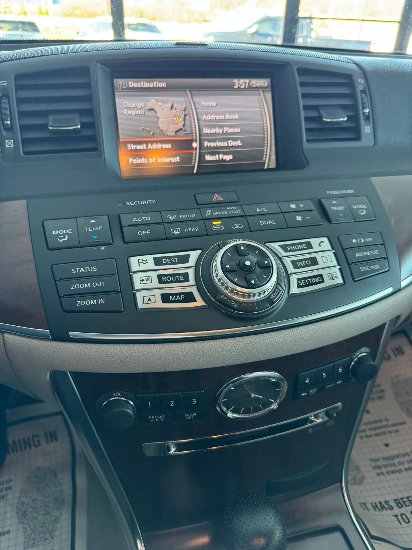 Used 2008 INFINITI M35 M35x Sedan 4D w/ Technology Pkg image 18