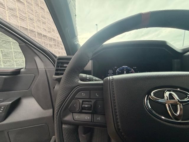 Used 2026 Toyota Tundra TRD Pro AWD/4WD image 32