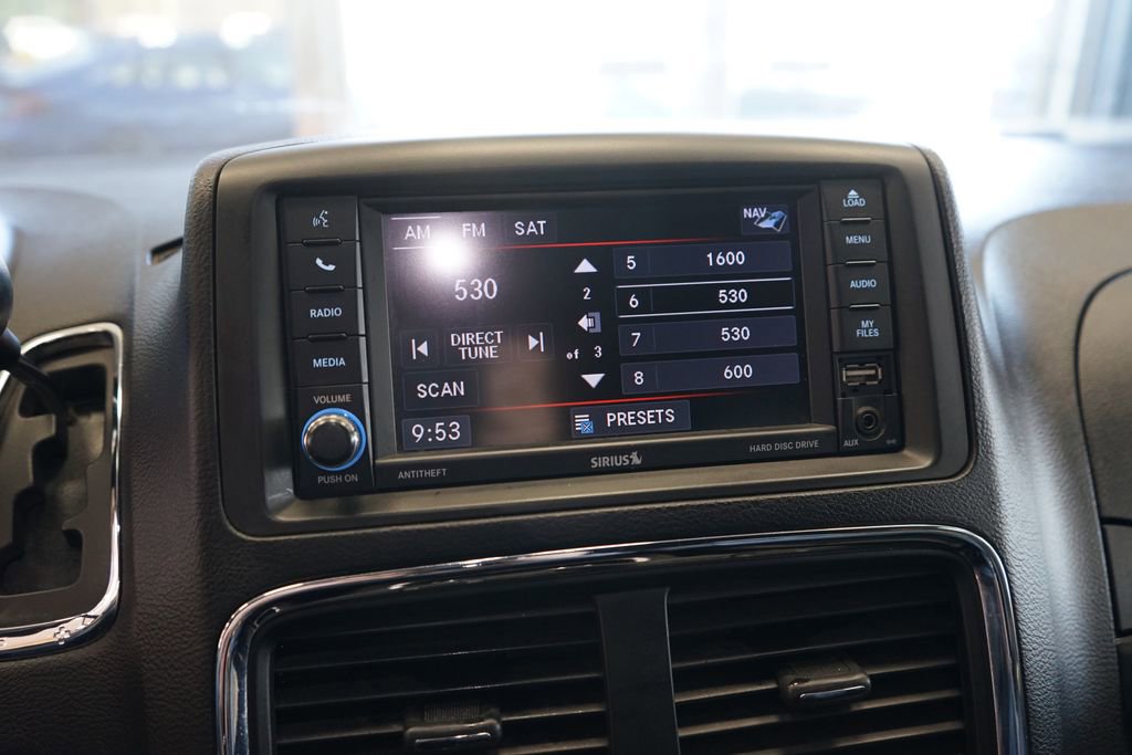 Used 2018 Dodge Grand Caravan GT image 34