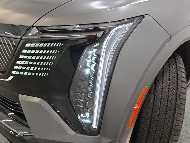 New 2026 Cadillac Escalade IQL Sport 2 w/ LPO, Floor Liner Package AWD/4WD image 25
