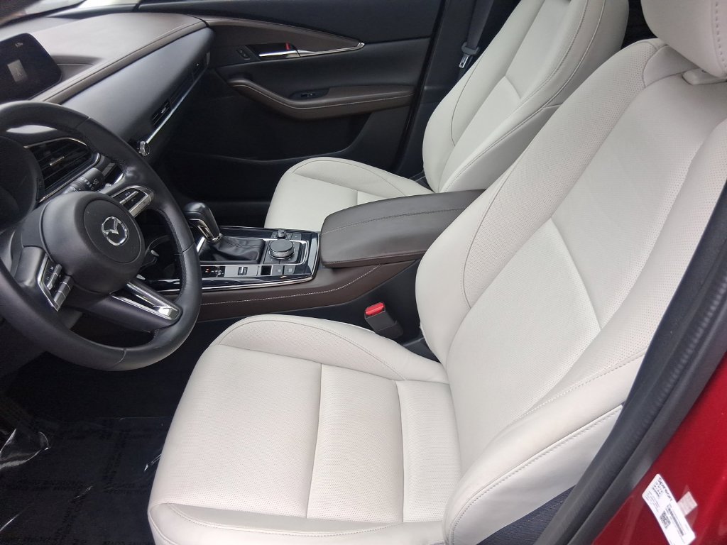 Used 2023 MAZDA CX-30 AWD 2.5 S w/ Premium Package image 9