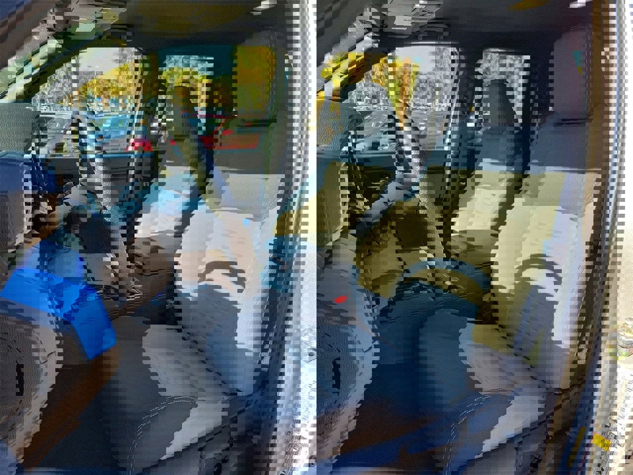 Used 2025 Toyota Tacoma TRD Off-Road image 16