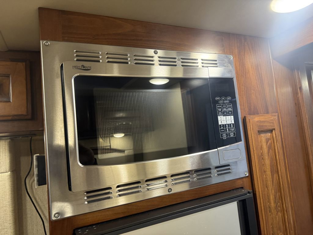 Used 2017 Mercedes-Benz Sprinter 3500 image 65