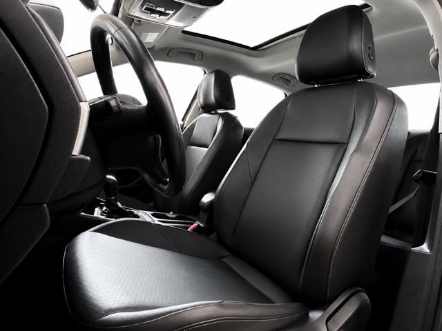 Used 2019 Volkswagen Jetta SE w/ Cold Weather Package FWD image 14