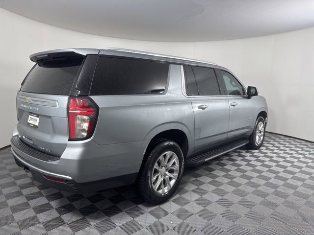 Used 2024 Chevrolet Suburban Premier w/ Advanced Technology Package AWD/4WD image 2