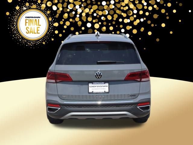 New 2024 Volkswagen Taos SE image 7