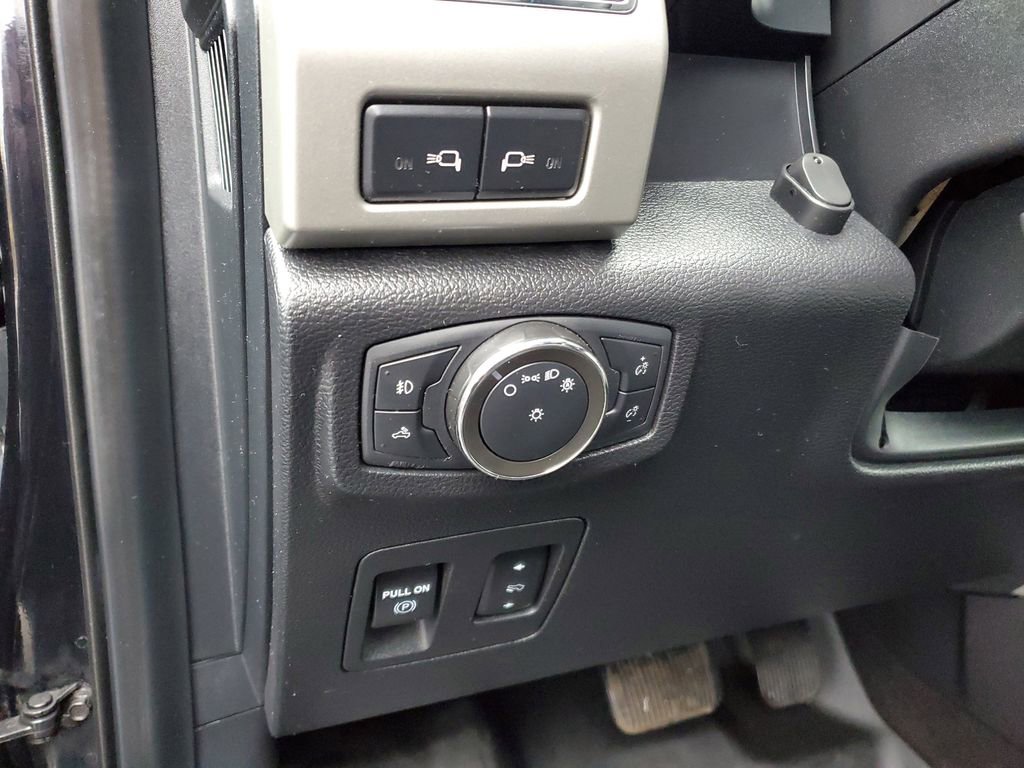 Used 2020 Ford F150 Lariat AWD/4WD image 13