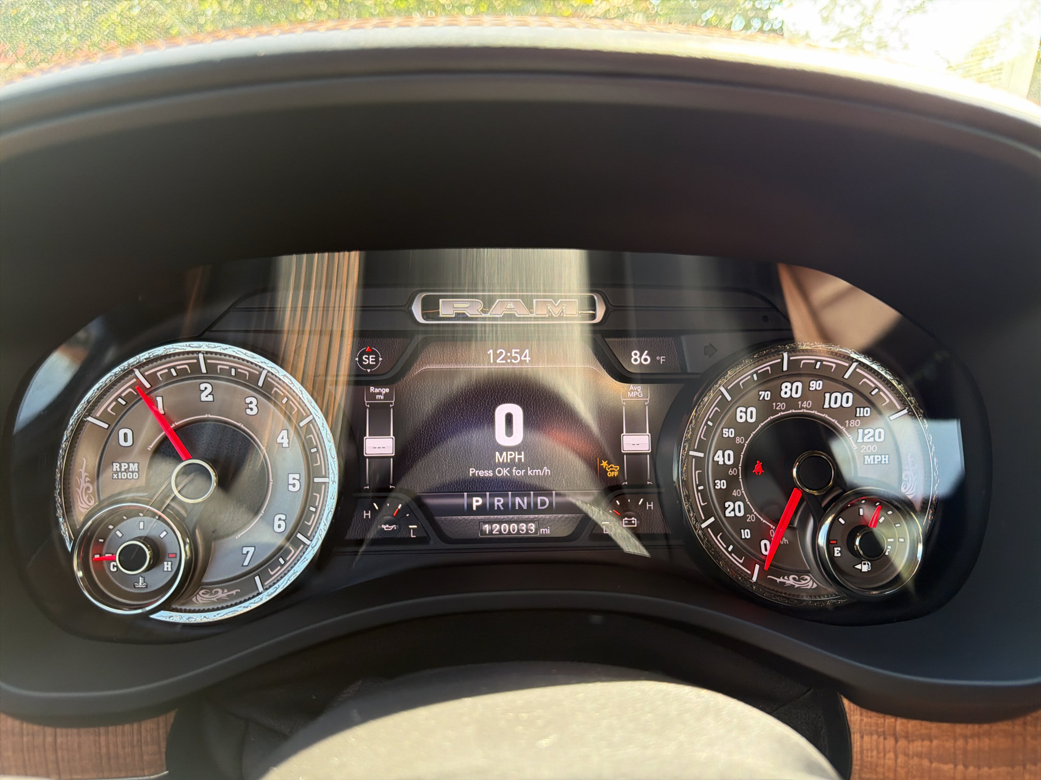 Used 2021 RAM 1500 Limited AWD/4WD image 14