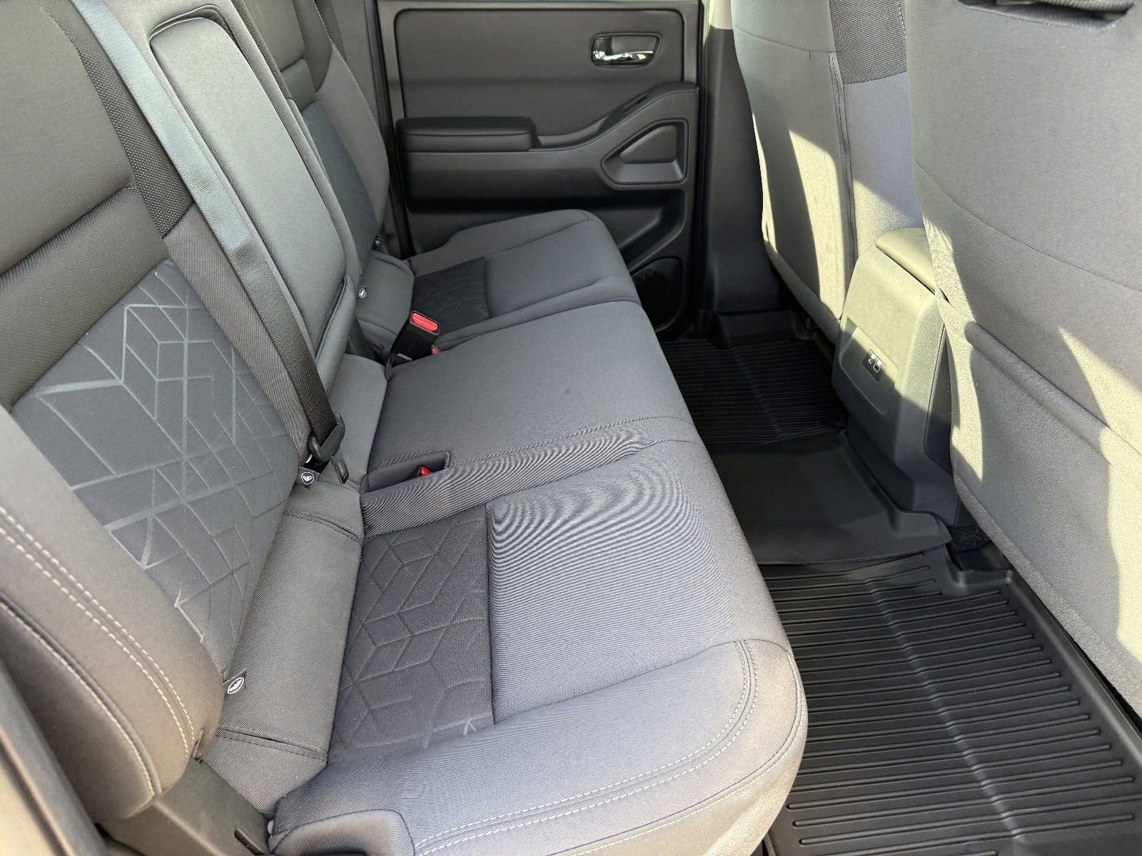 New 2026 Nissan Frontier SV w/ All-Weather Content Package AWD/4WD image 14