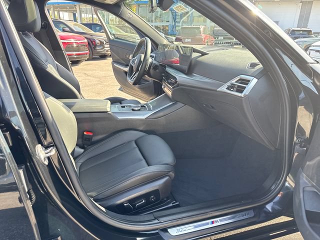 Used 2026 BMW 330i xDrive Sedan AWD/4WD image 34