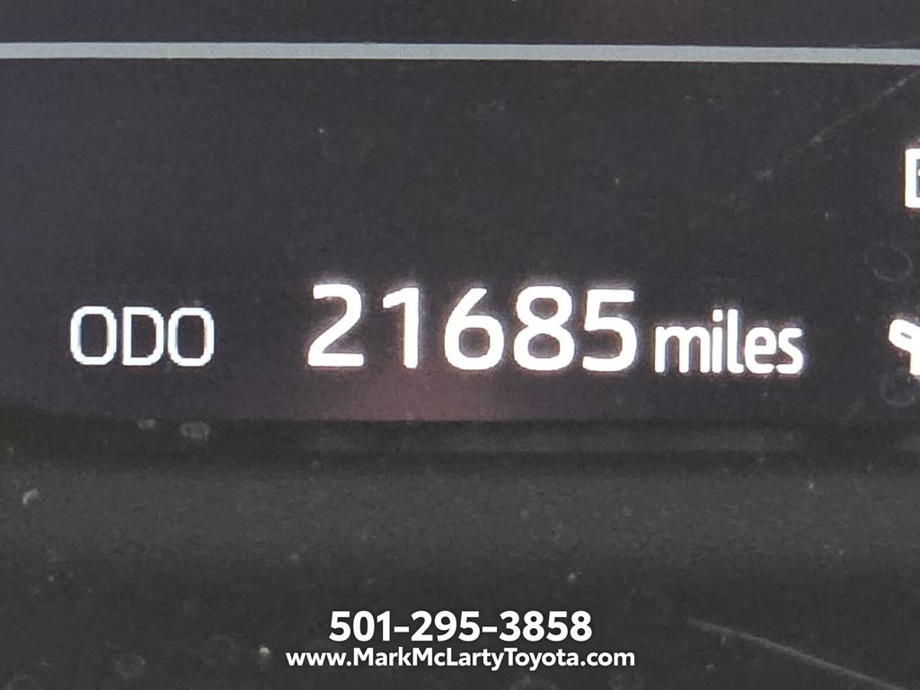 Used 2024 Toyota Sequoia TRD Pro AWD/4WD image 28