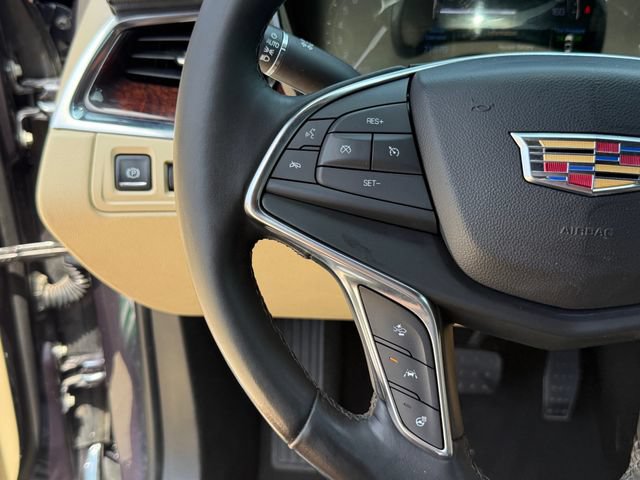 Used 2018 Cadillac XT5 Premium Luxury FWD image 12