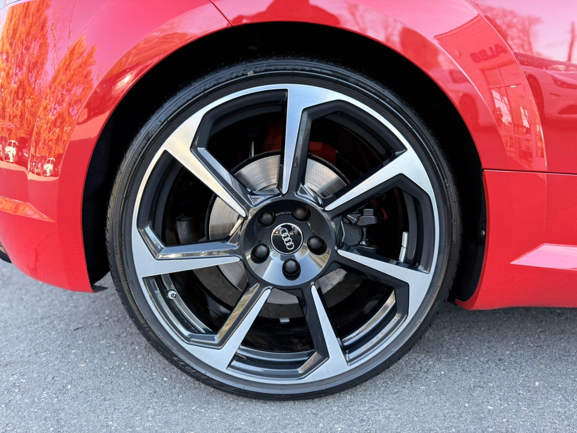 Used 2018 Audi TT RS w/ Dynamic Plus Package image 45