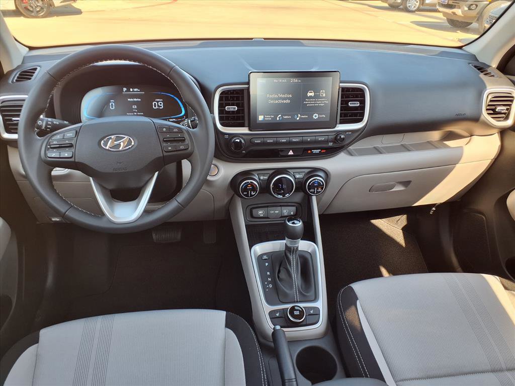 New 2026 Hyundai Venue SEL image 3