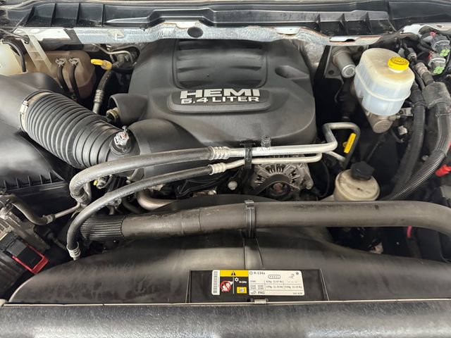 Used 2017 RAM 2500 Tradesman w/ Chrome Appearance Group AWD/4WD image 6