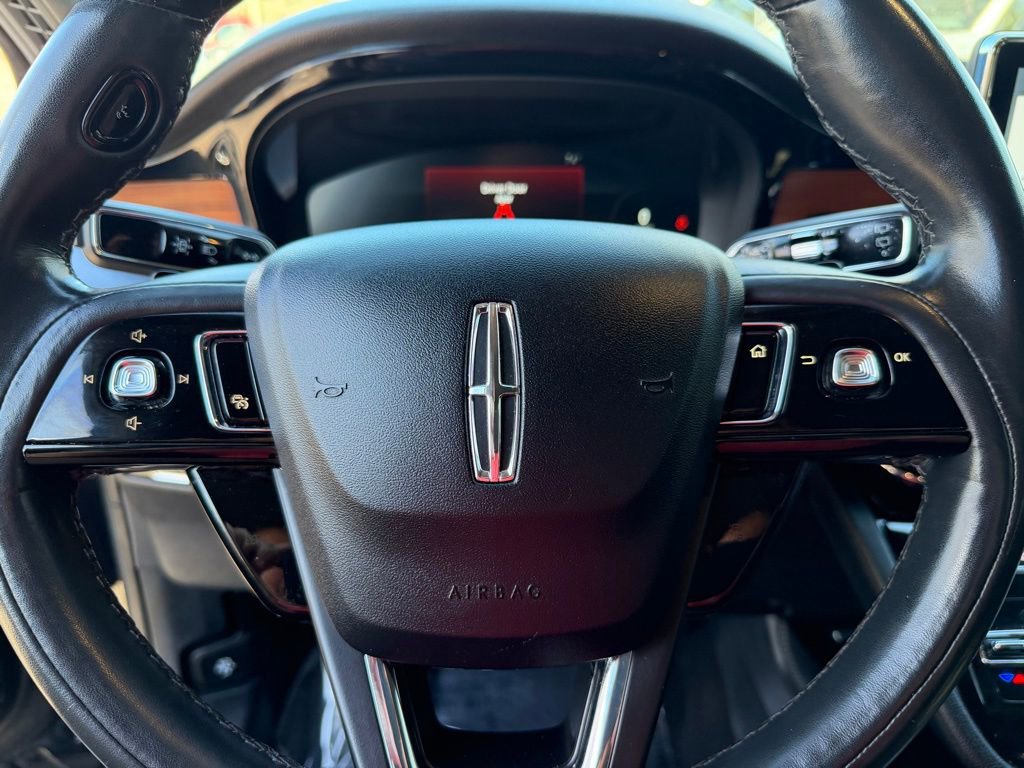 Used 2022 Lincoln Corsair Reserve w/ Sport Package image 21