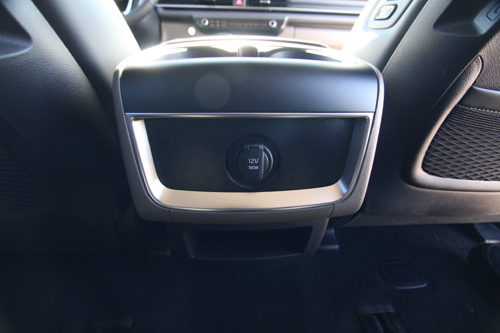 Used 2026 Kia Carnival EX FWD image 39