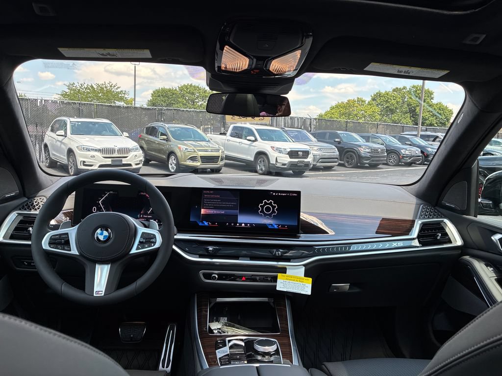 New 2026 BMW X5 xDrive40i w/ M Sport Package AWD/4WD image 19