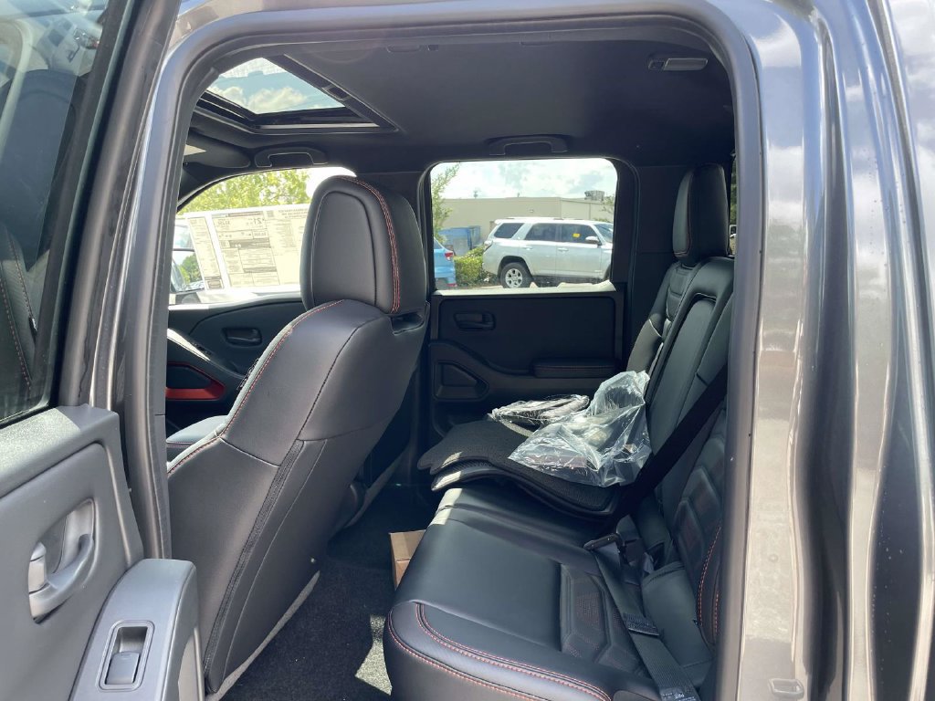 New 2026 Nissan Frontier Pro-X w/ Pro Premium Package RWD image 9