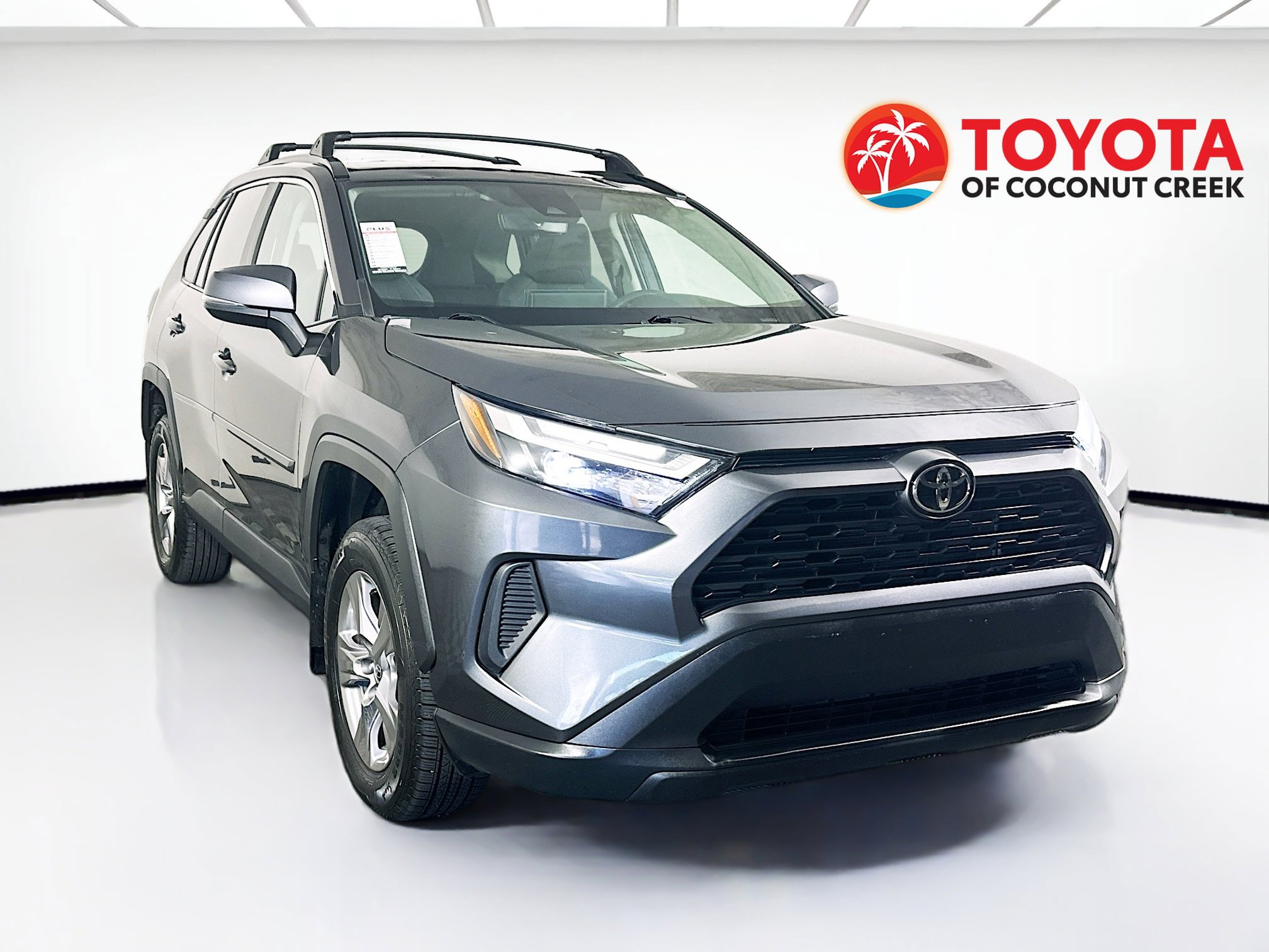 Used 2023 Toyota RAV4 XLE FWD image 1