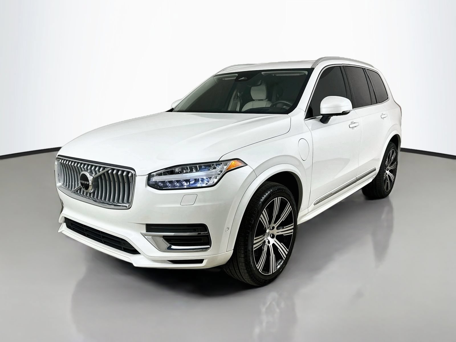Used 2024 Volvo XC90 T8 Ultimate w/ Protection Package