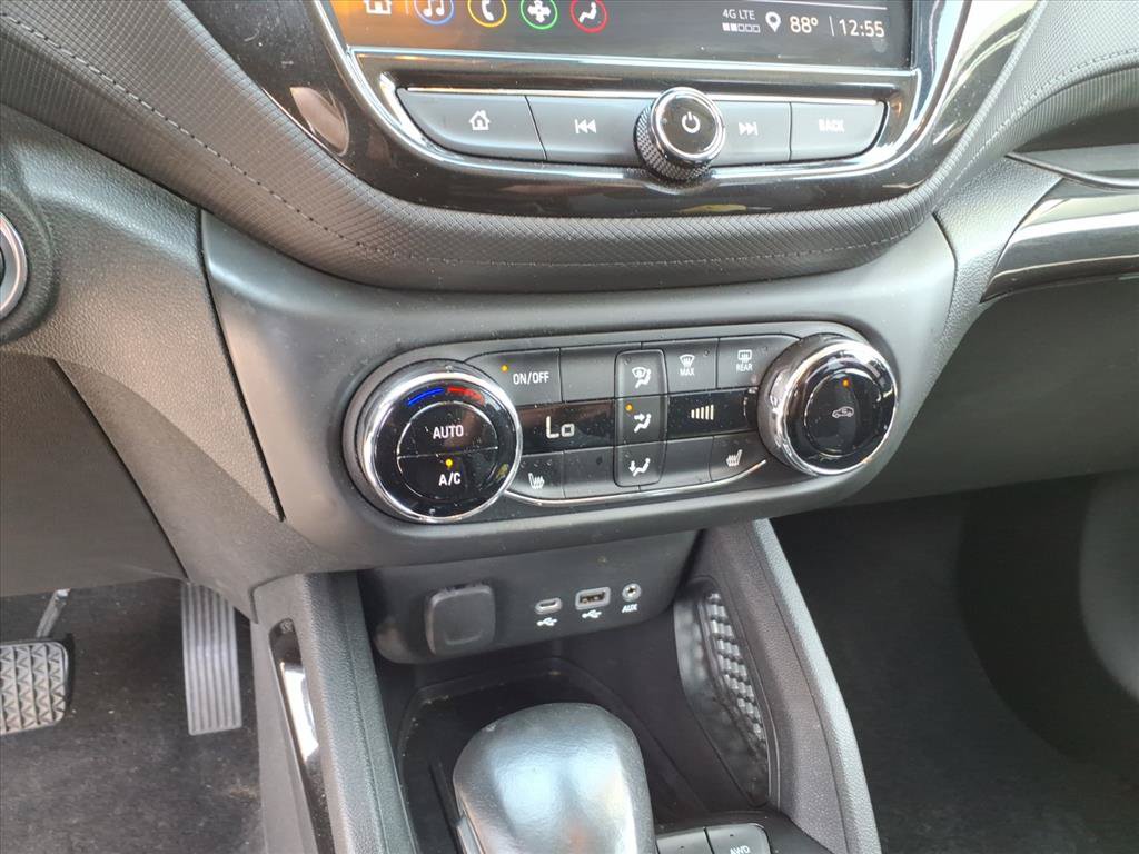 Used 2023 Chevrolet TrailBlazer LT AWD/4WD image 15