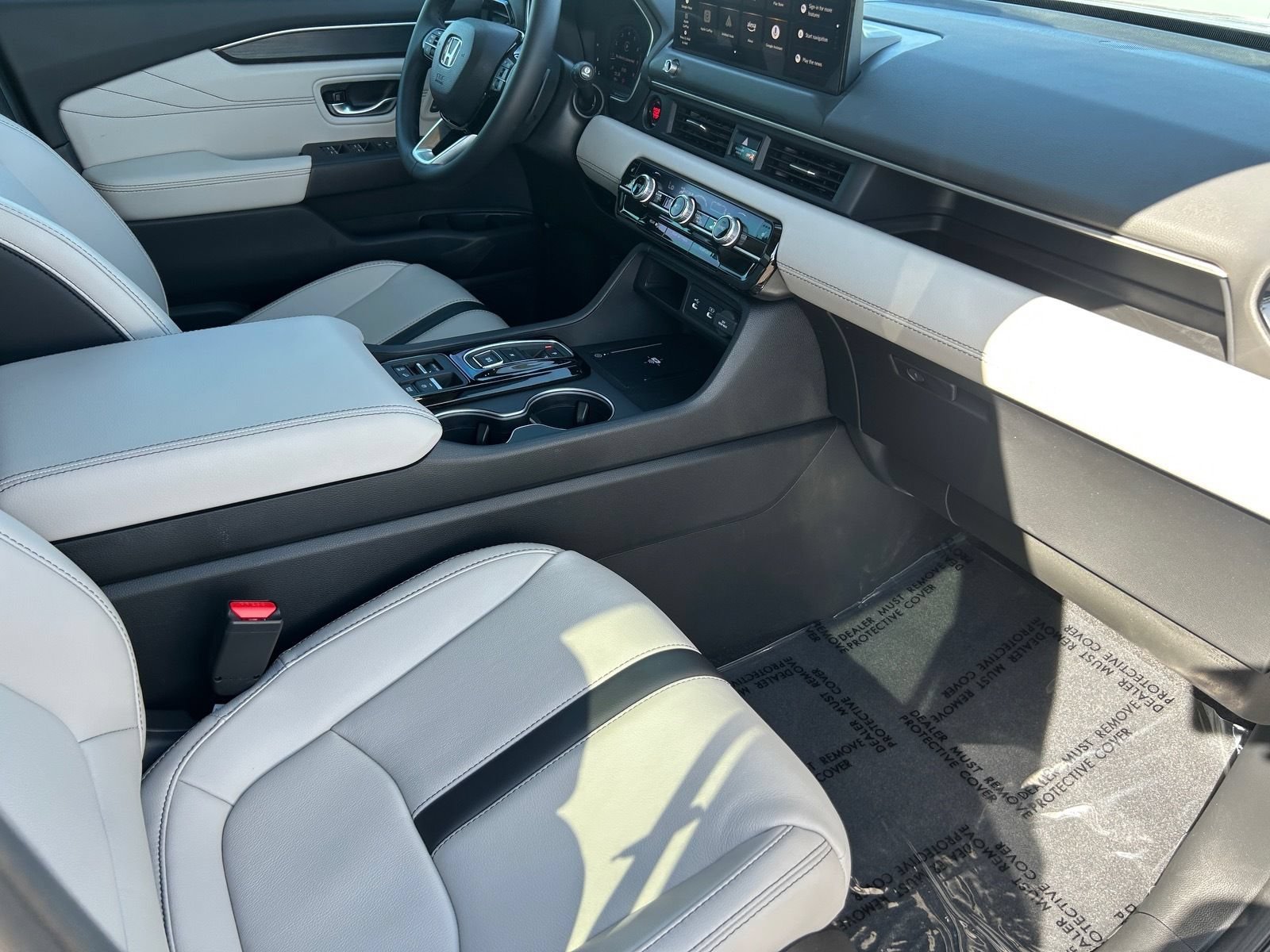 New 2026 Honda Pilot Touring image 14