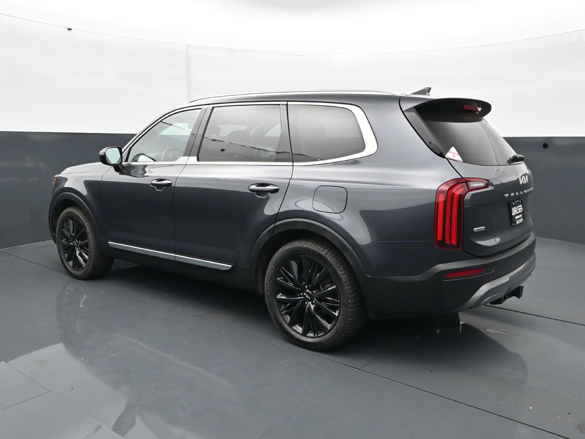 Used 2022 Kia Telluride SX w/ SX Prestige Package AWD/4WD image 4