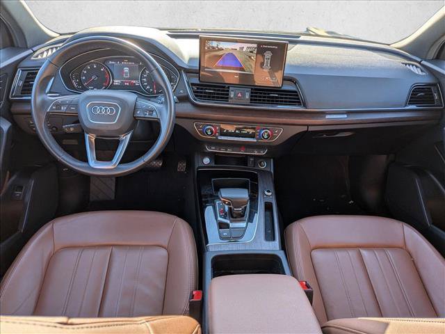 Used 2022 Audi Q5 2.0T Premium w/ Convenience Package AWD/4WD image 17