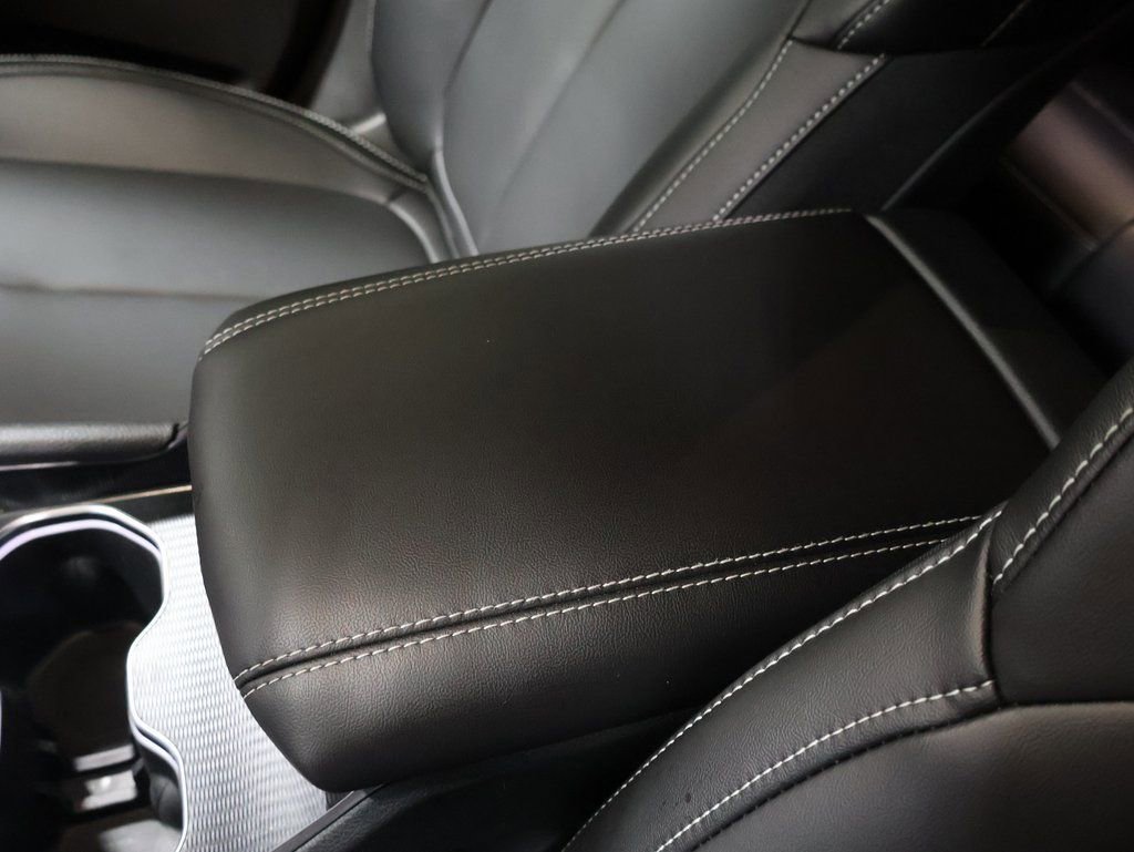 New 2025 Jeep Grand Cherokee Limited w/ Black Appearance Package image 26