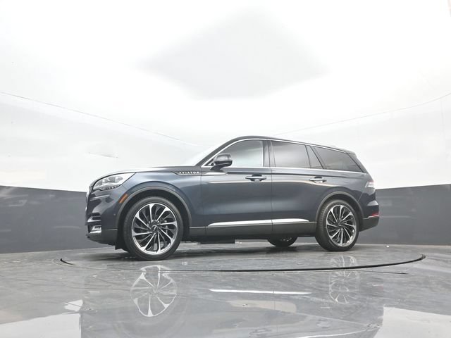 Used 2022 Lincoln Aviator Reserve w/ Equipment Group 201A RWD image 37