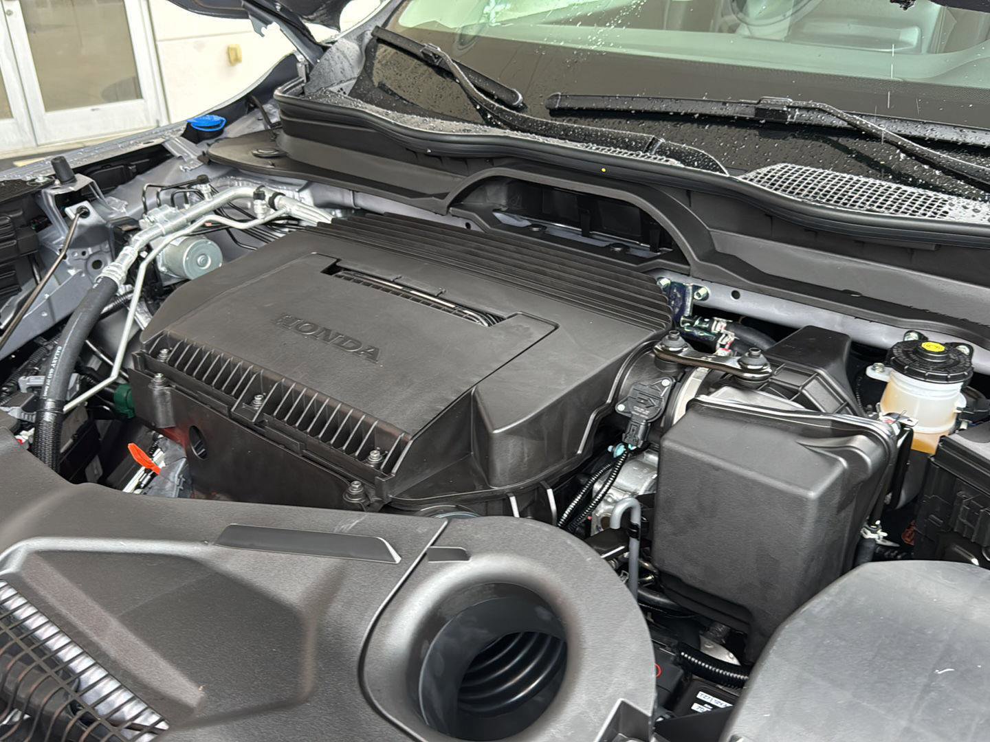 New 2025 Honda Pilot Touring image 31