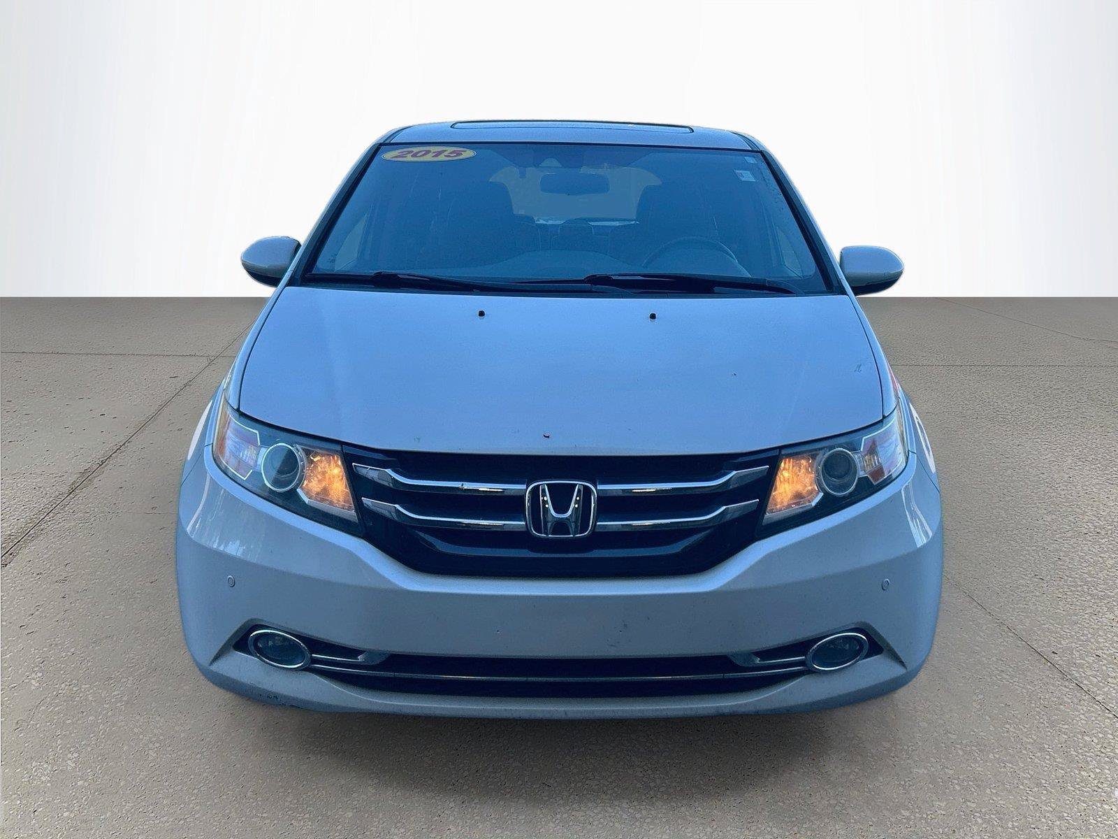 Used 2015 Honda Odyssey Touring image 9