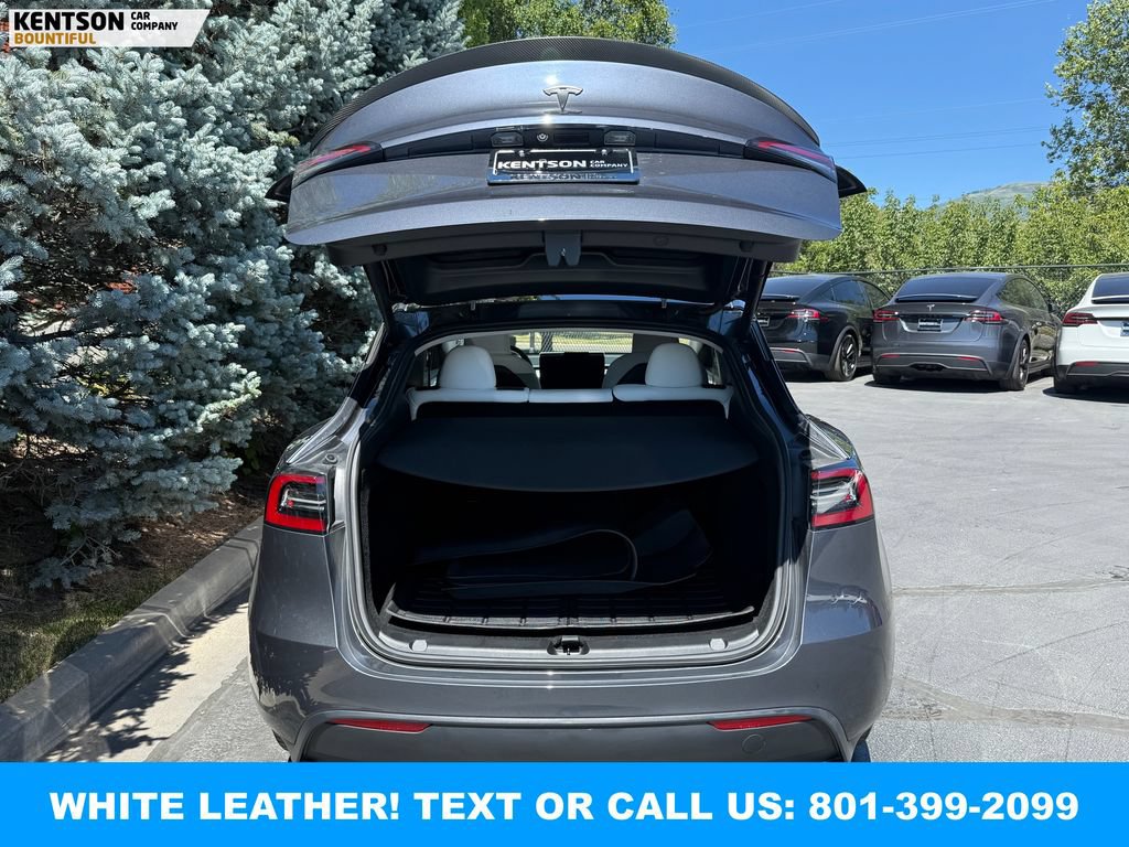 Used 2023 Tesla Model Y Long Range AWD/4WD image 27