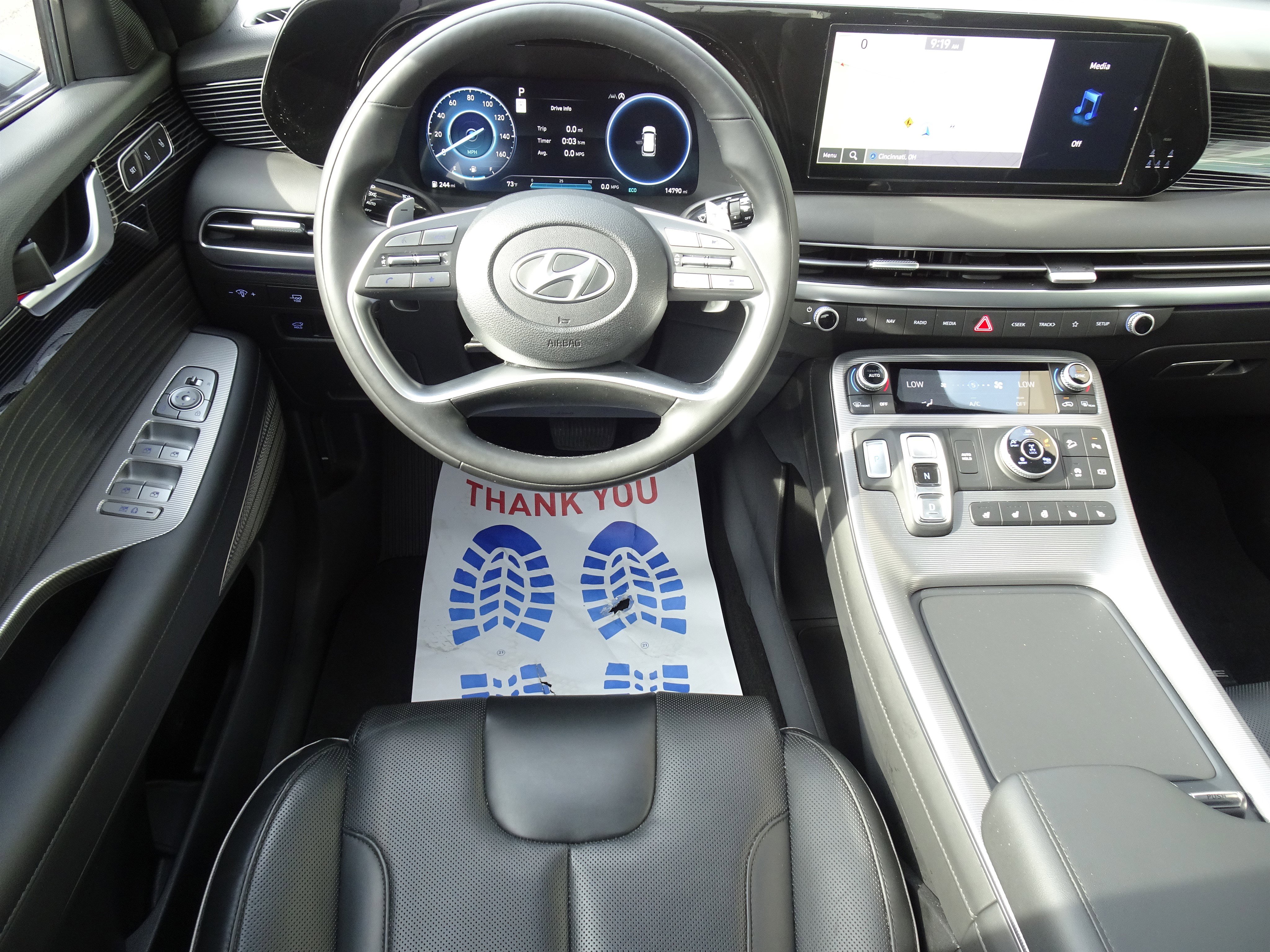 Used 2024 Hyundai Palisade Calligraphy image 15