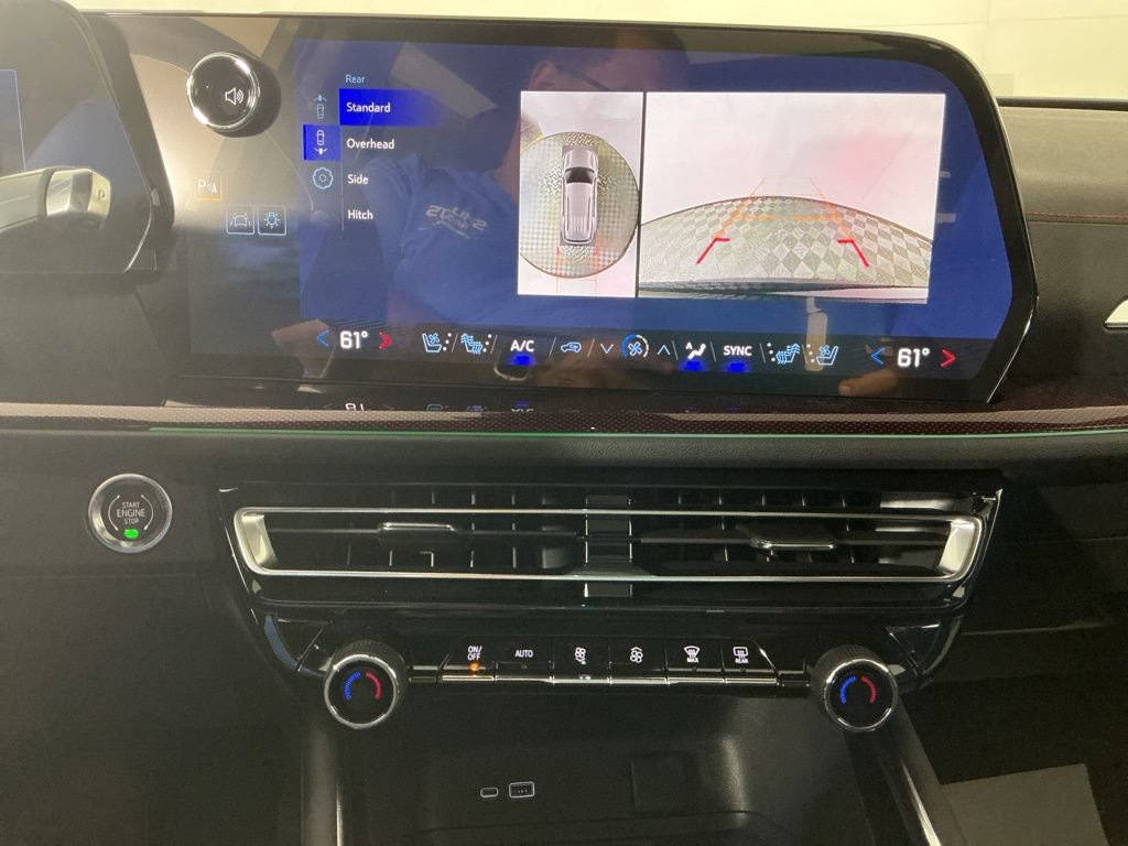 New 2026 Chevrolet Traverse RS w/ LPO, Floor Liner Package AWD/4WD image 26