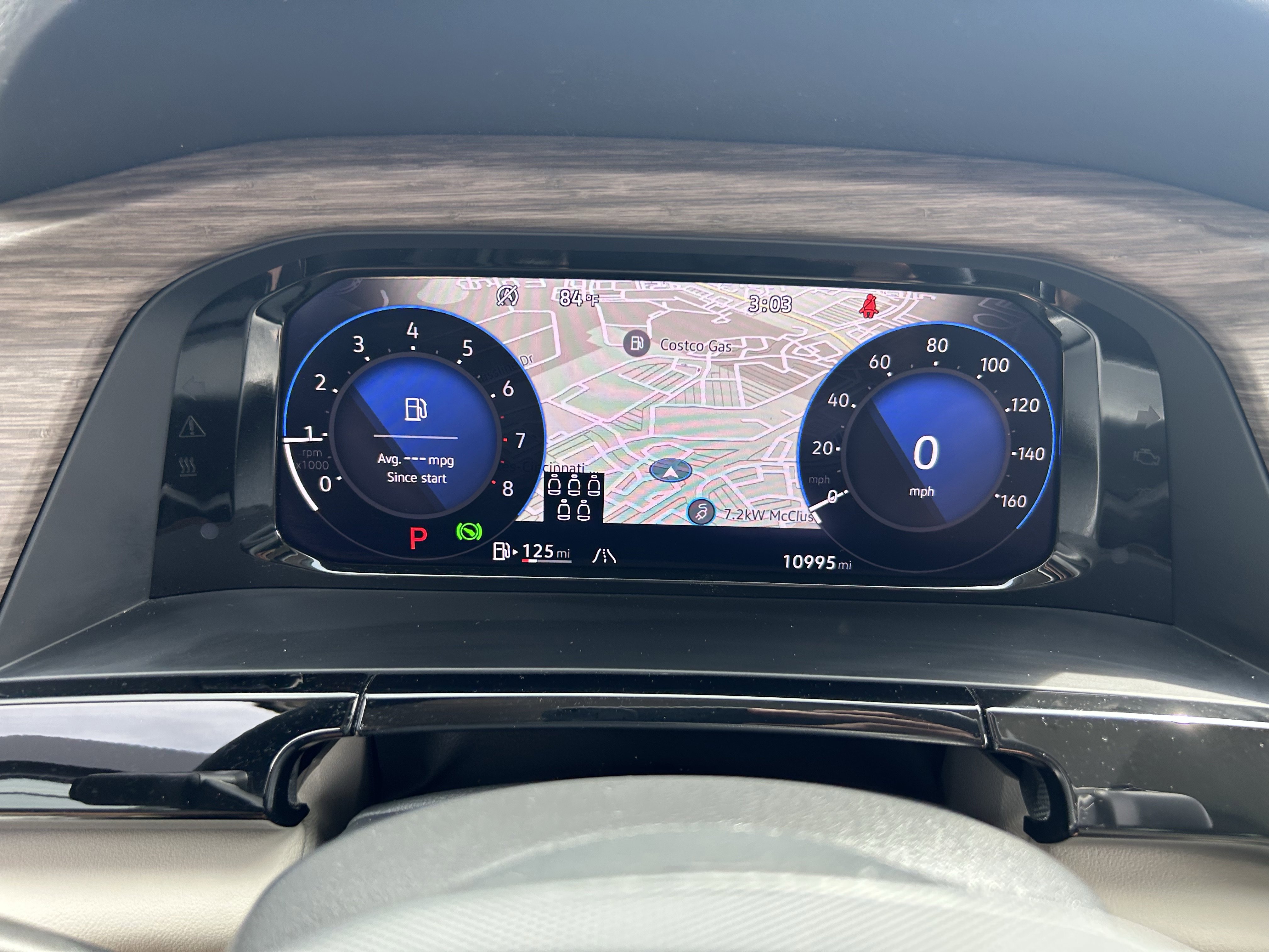 Used 2024 Volkswagen Atlas SEL Premium R-Line image 11