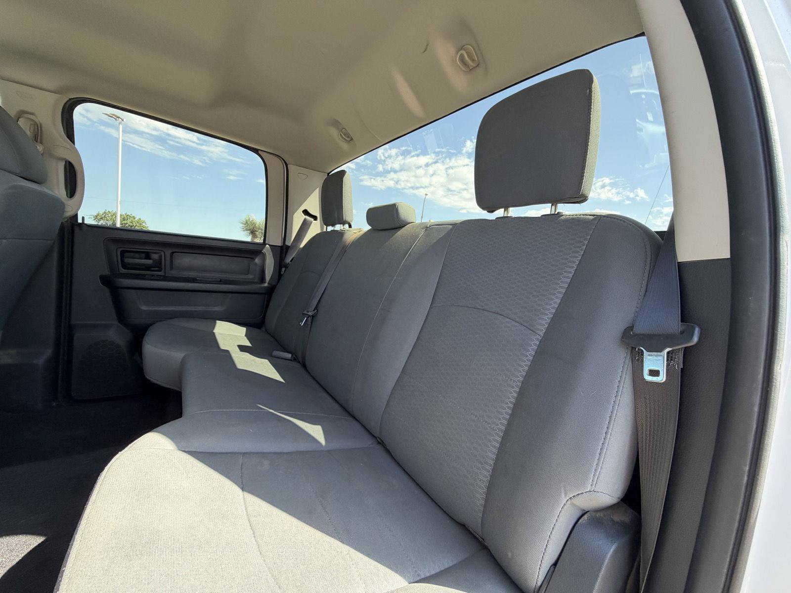 Used 2017 RAM 2500 Tradesman w/ Chrome Appearance Group AWD/4WD image 17