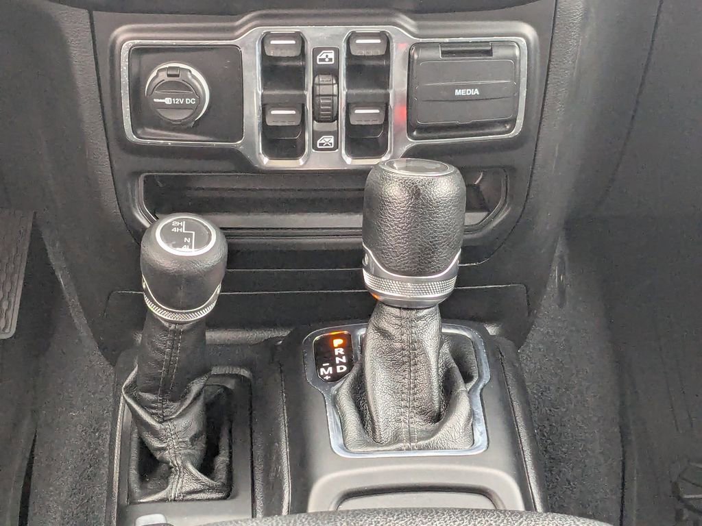 Used 2020 Jeep Wrangler Unlimited Sport image 19