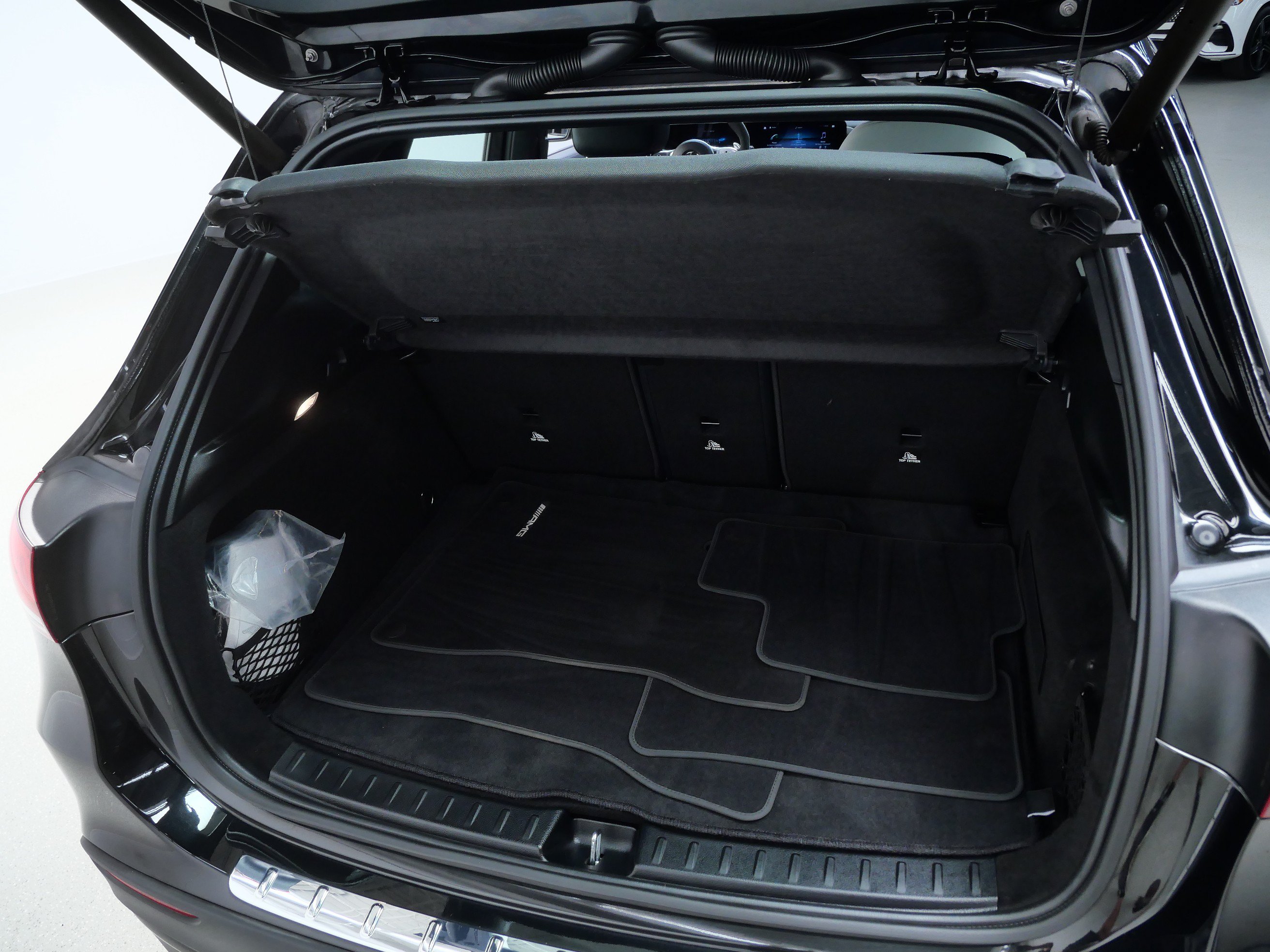 Certified 2023 Mercedes-Benz GLA 35 AMG 4MATIC image 7