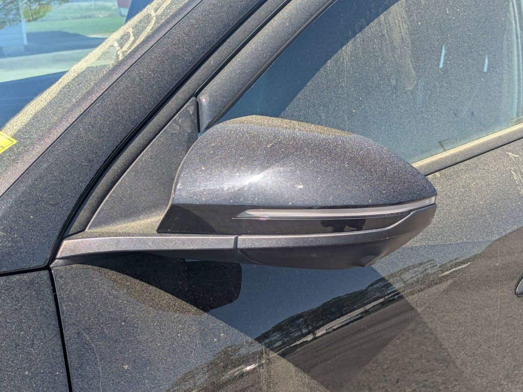 Used 2023 Hyundai Santa Cruz Limited w/ Cargo Package image 12