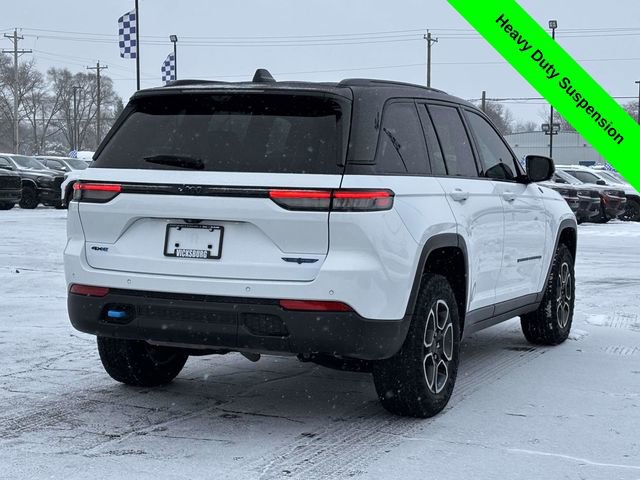 Used 2022 Jeep Grand Cherokee Trailhawk w/ Advanced Protech Group II image 38