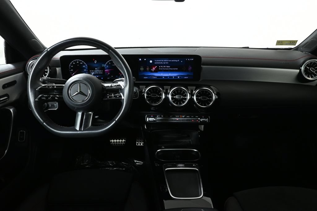 Certified 2024 Mercedes-Benz CLA 250 4MATIC image 17